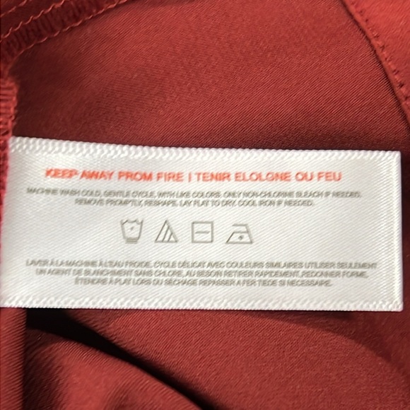 Bed to brunch roses embroidered top - Picture 13 of 13